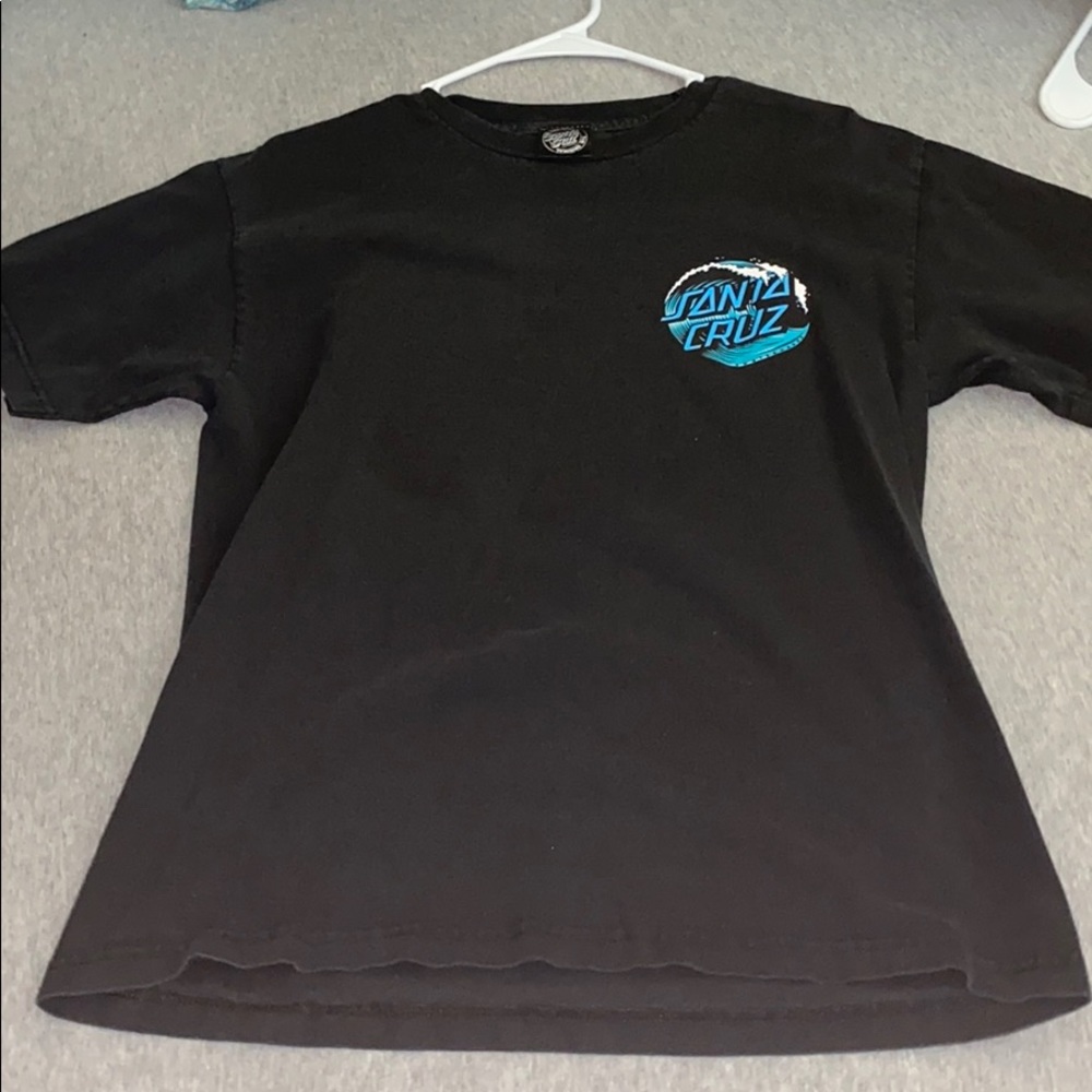 Santa Cruz tee